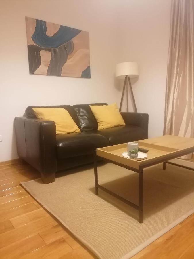 Monte Pula, Free Parking Apartment ภายนอก รูปภาพ